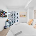 Modern Comfort By The Beautiful Bay