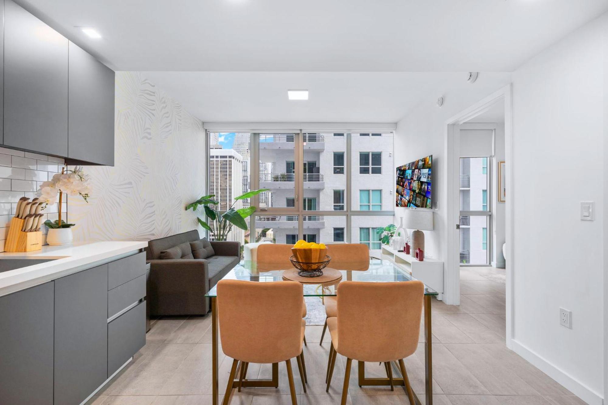 Modern Comfort By The Beautiful Bay Appartement Miami